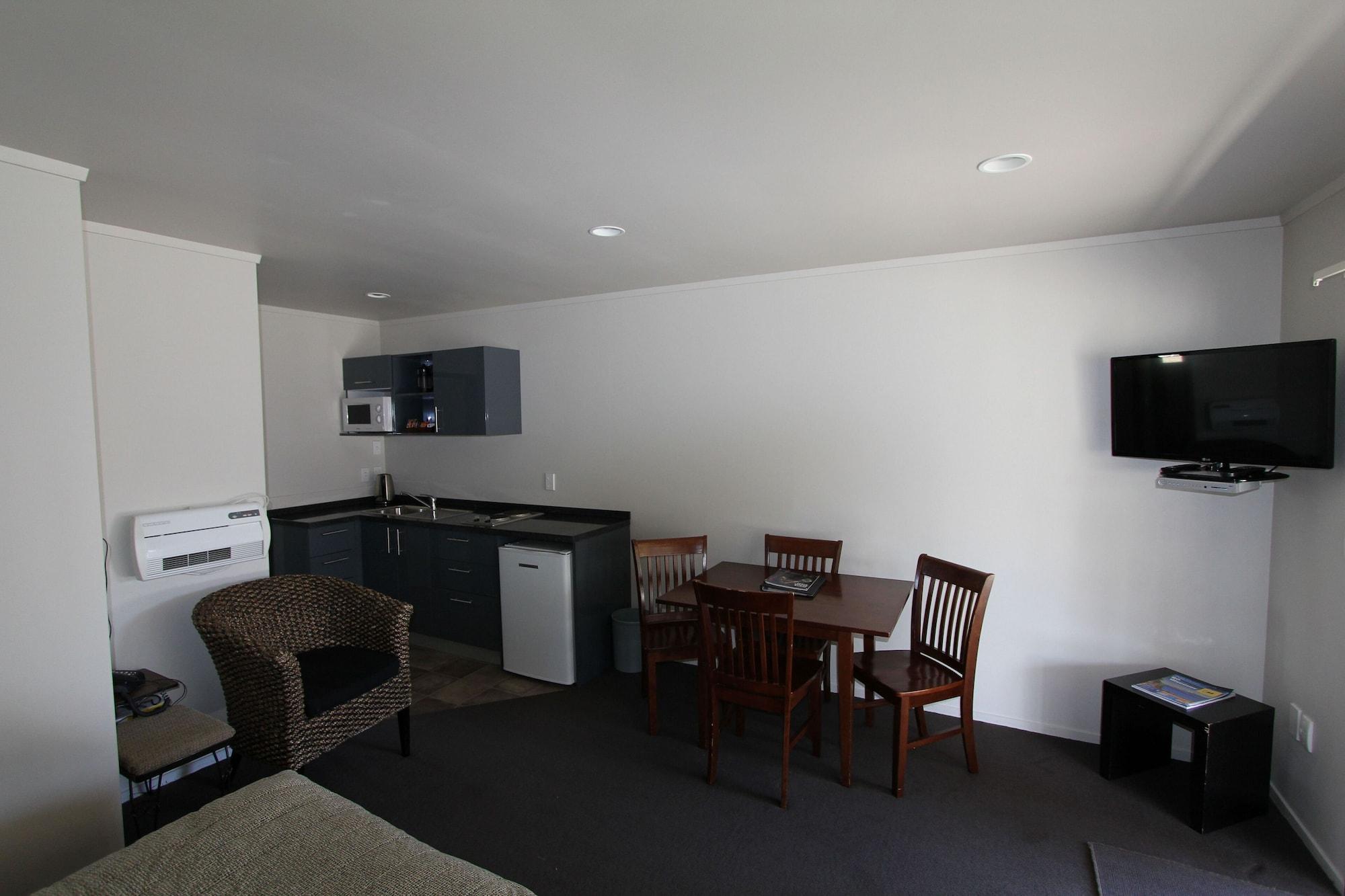 Parklands Motorlodge & Holiday Park Turangi Extérieur photo
