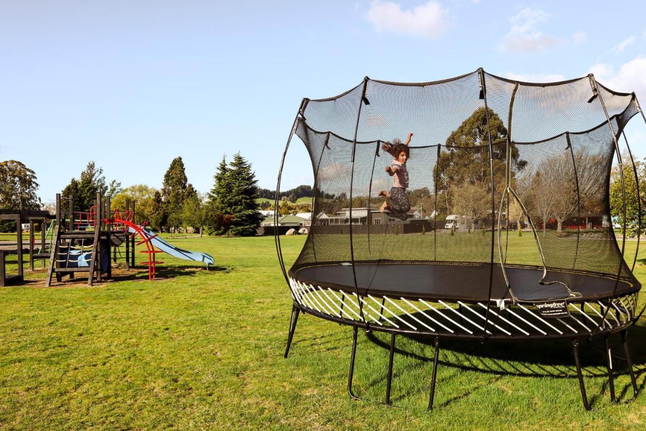 Parklands Motorlodge & Holiday Park Turangi Extérieur photo
