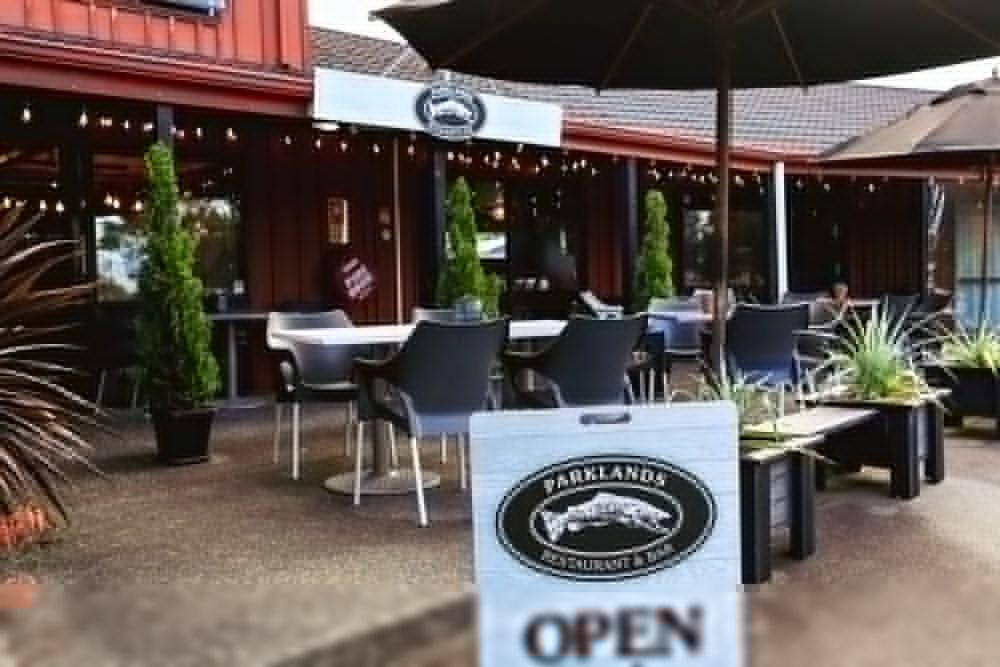 Parklands Motorlodge & Holiday Park Turangi Extérieur photo