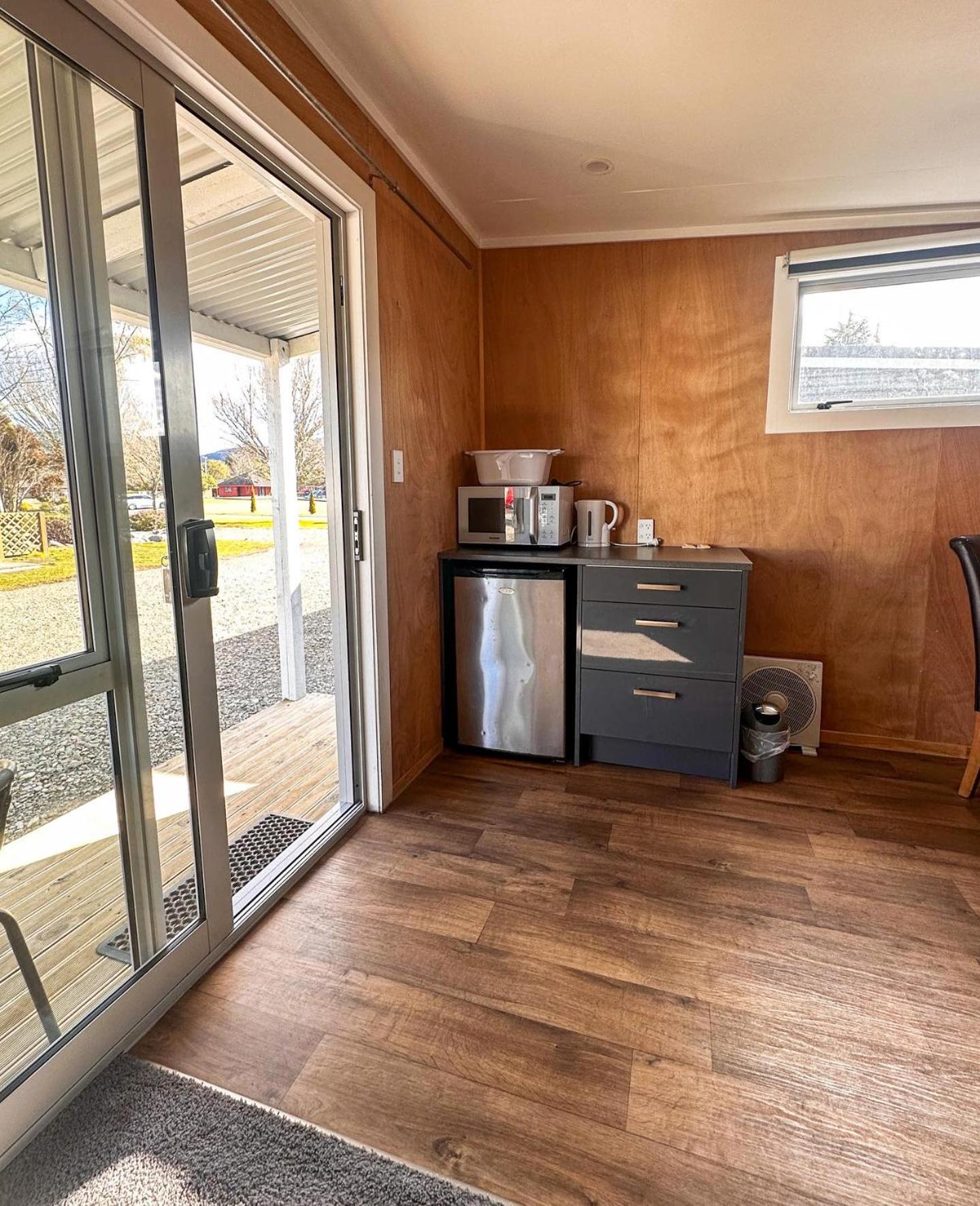 Parklands Motorlodge & Holiday Park Turangi Extérieur photo