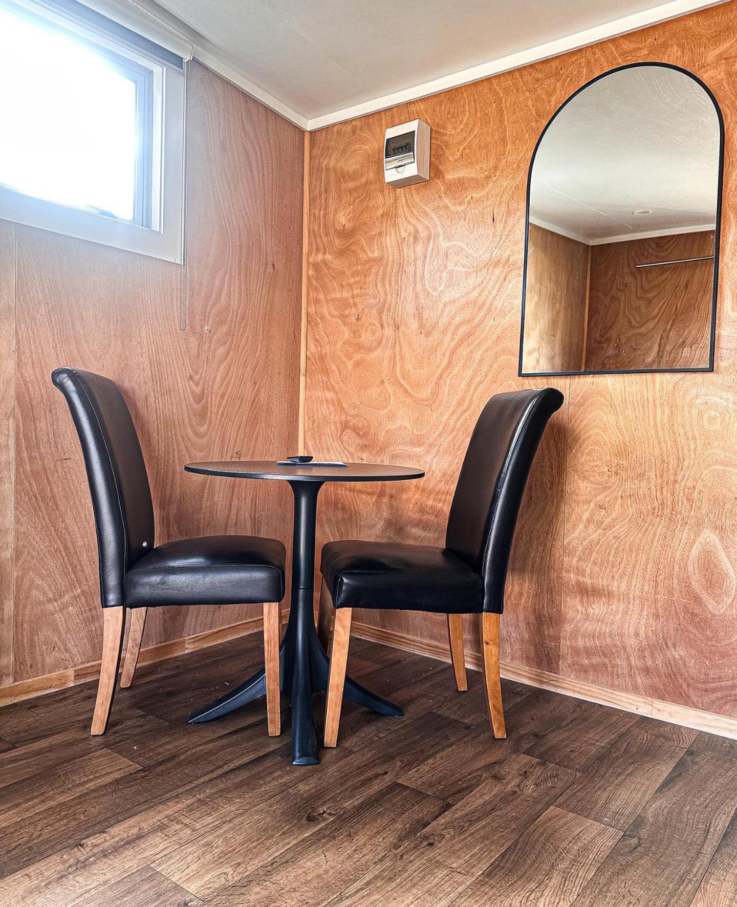 Parklands Motorlodge & Holiday Park Turangi Extérieur photo